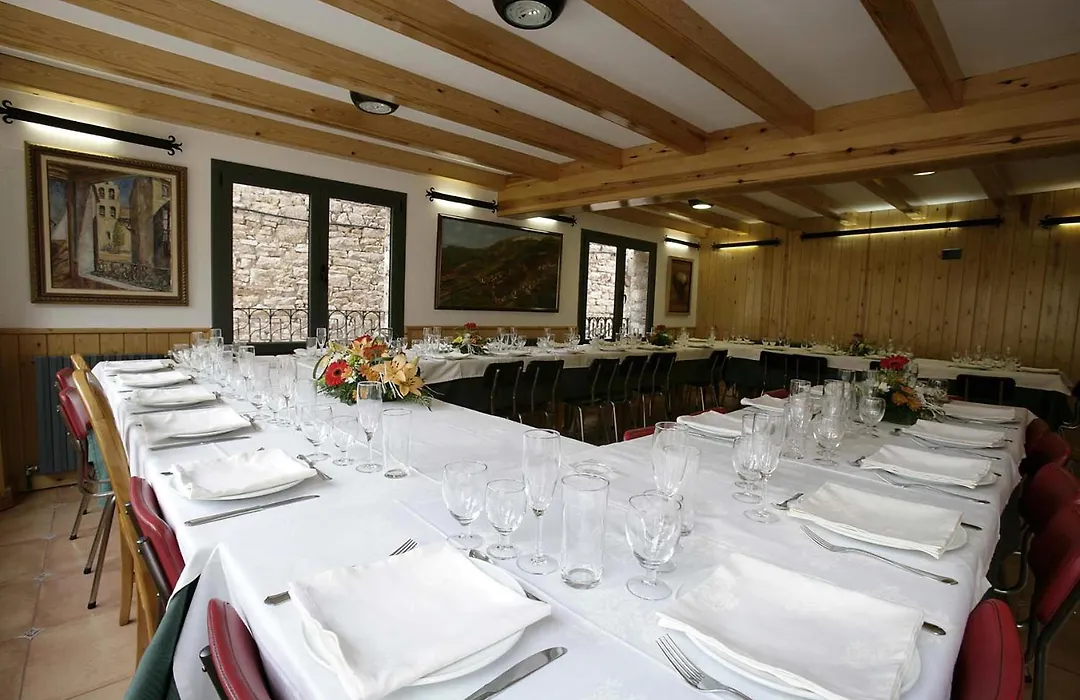 Hostal La Muntanya-1